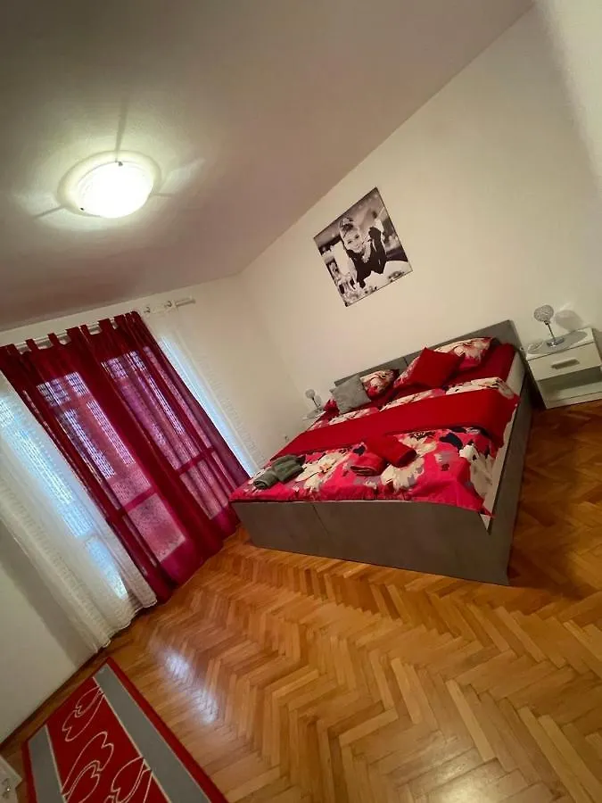 P&G Apartment Rovinj 0*,